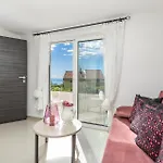 Apartamento 1 Bedroom Stunning In Veprinac