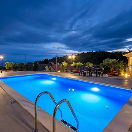 Apartamento 1 Bedroom Stunning In